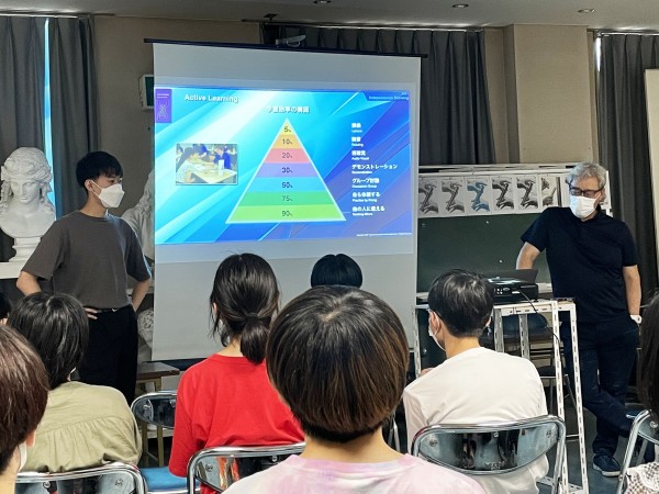 多摩美&武蔵美の講演会・大学説明会を開催しました。サムネイル